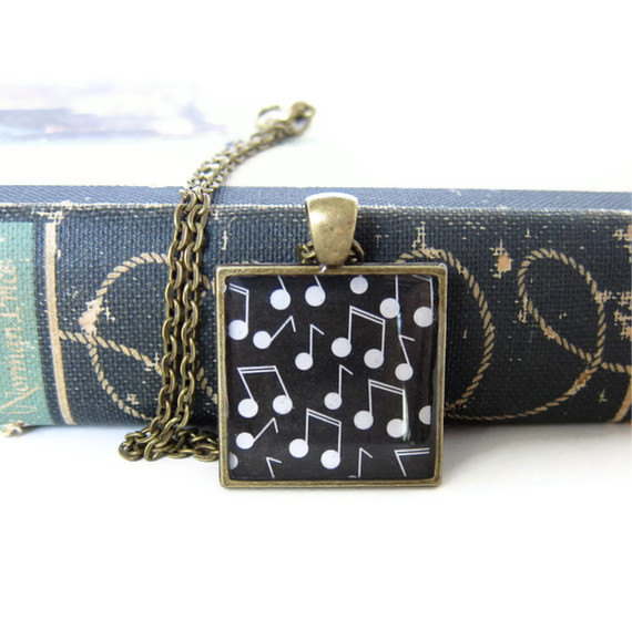 Music Necklace, Music Jewelry, Musical Note Jewelry, Resin Necklace